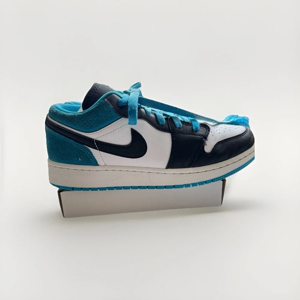 Nike unisex great stylish